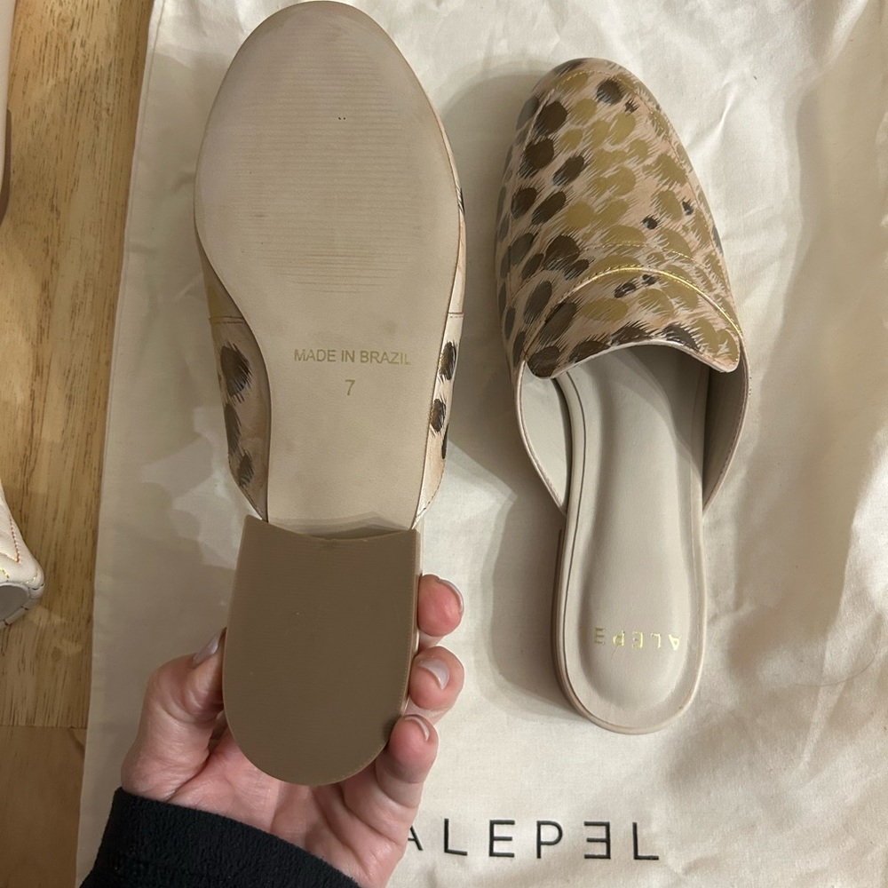Alepel leopard flats